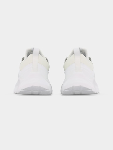 Calvin Klein Sneaker in Gold