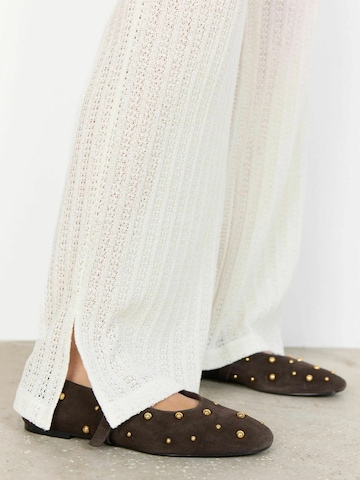 Wide leg Pantaloni 'SHONAS' di Soyaconcept in bianco