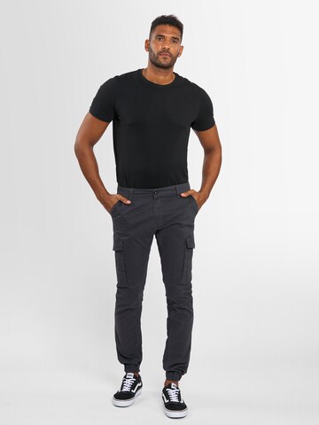 Alessandro Salvarini Tapered Cargobroek in Grijs