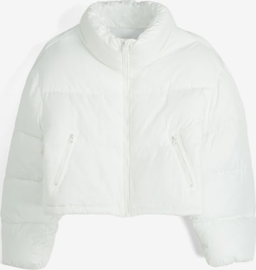 Veste mi-saison Bershka en blanc : devant