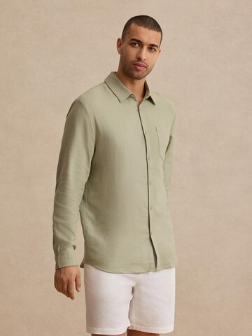 DAN FOX APPAREL Regular fit Button Up Shirt 'Taha' in Green: front