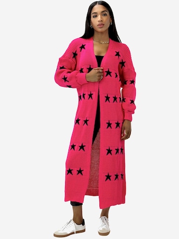 Elara Strickmantel in Lila: Vorderseite