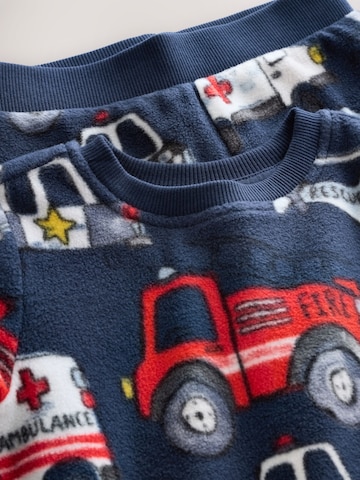 Pijamale de la Next pe albastru