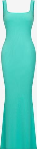Abito 'Ribbed Tank Top Maxikleid' di cfab (formerly creamy fabrics) in verde: frontale