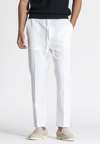 Gianni Kavanagh Regular Pantalon in Wit: voorkant