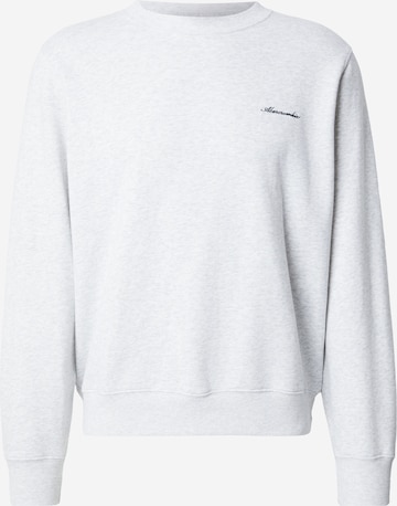 Abercrombie & Fitch Суичър в сиво: отпред