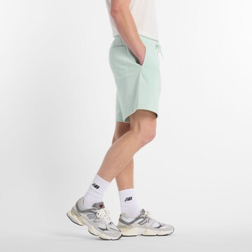 new balance Regular Broek 'Essentials' in Groen
