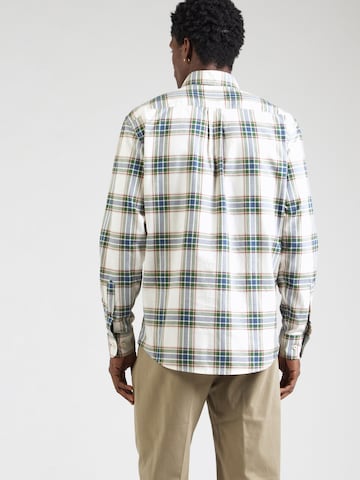 Coupe regular Chemise FYNCH-HATTON en vert
