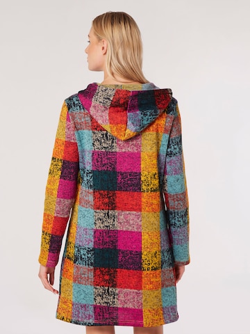 Apricot Between-seasons coat in Mixed colours