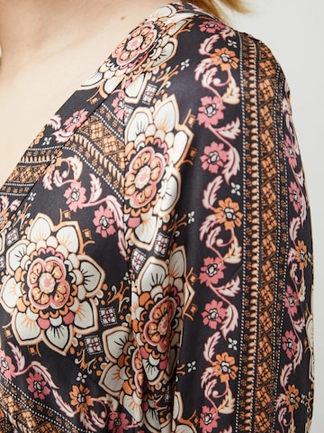 T-shirt Odd Molly en gris