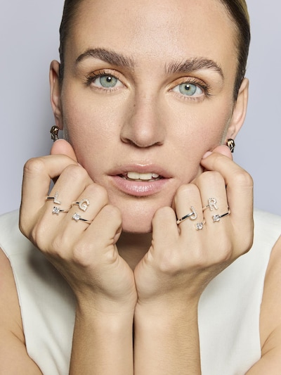 Luxenter Bague 'Alphabet R' en gris argenté, Vue avec produit