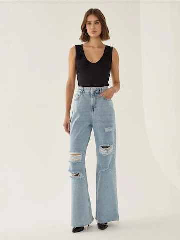 Hiccup Top in Schwarz