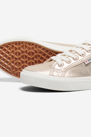 ONLY Sneakers 'ONLNicola' in Gold