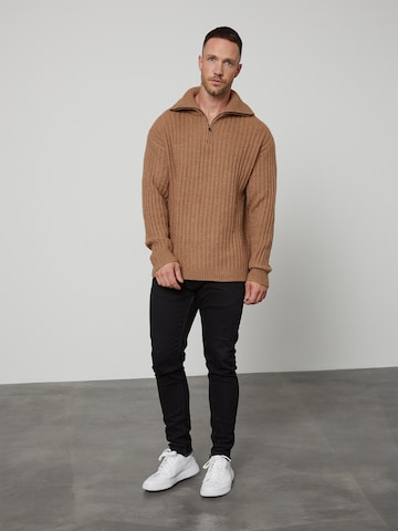 DAN FOX APPAREL Regular Fit Neulepaita 'Eren' värissä beige