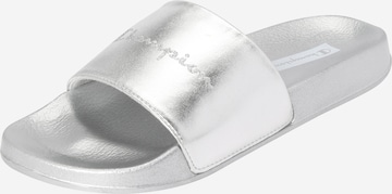 Champion Authentic Athletic Apparel Pantolette 'QUEENS' in Silber: predná strana