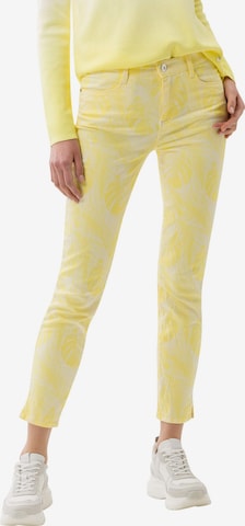 BRAX Jeans in Yellow: front