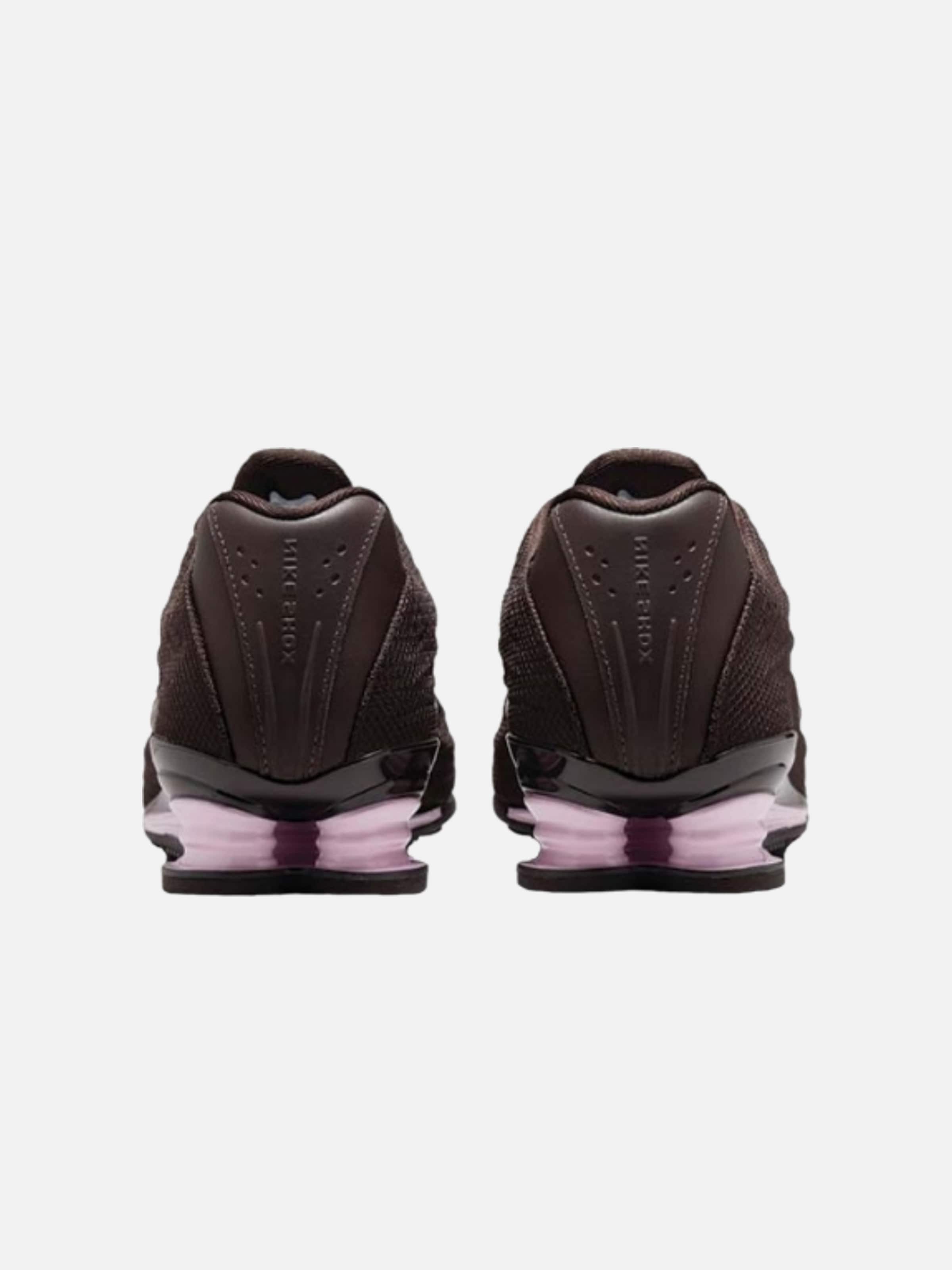 Baskets basses 'Nike Shox Z Velvet Brown' NIKE en marron