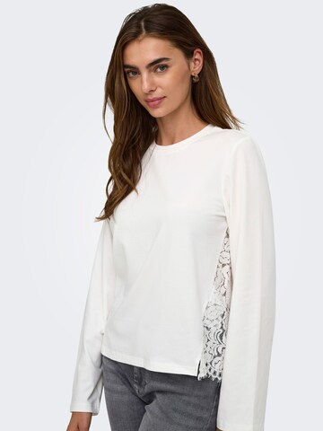 ONLY Top in Wit: voorkant