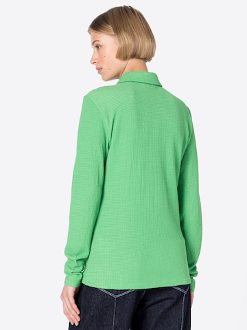 NÜMPH Blouse 'GATHER' in Green