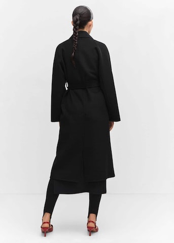 MANGO Přechodný kabát 'BATIN' – černá