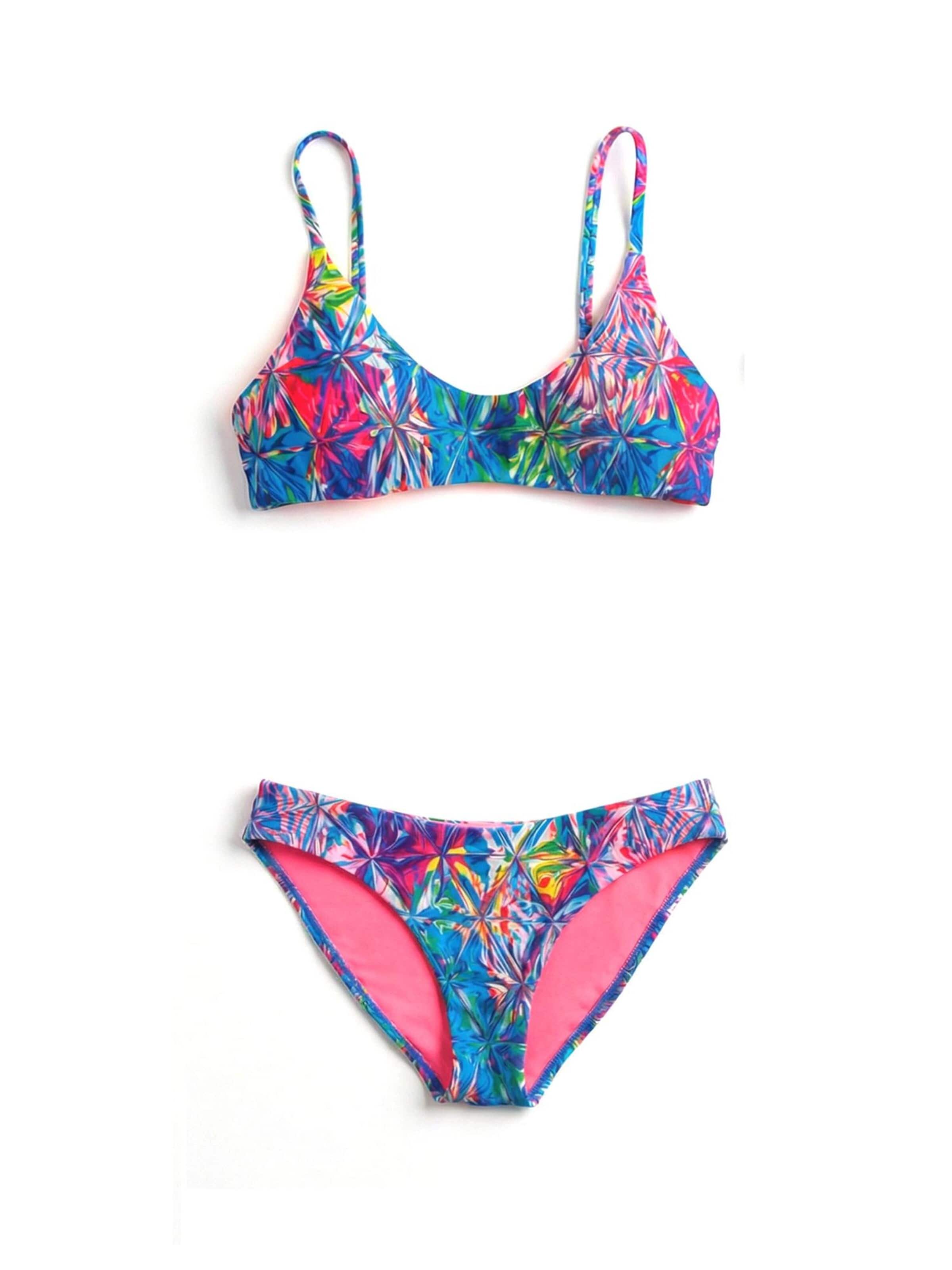 Kalaia Bralette Bikini in Pink: front