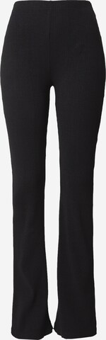 A LOT LESS - Flared Leggings 'Mina' em preto: frente