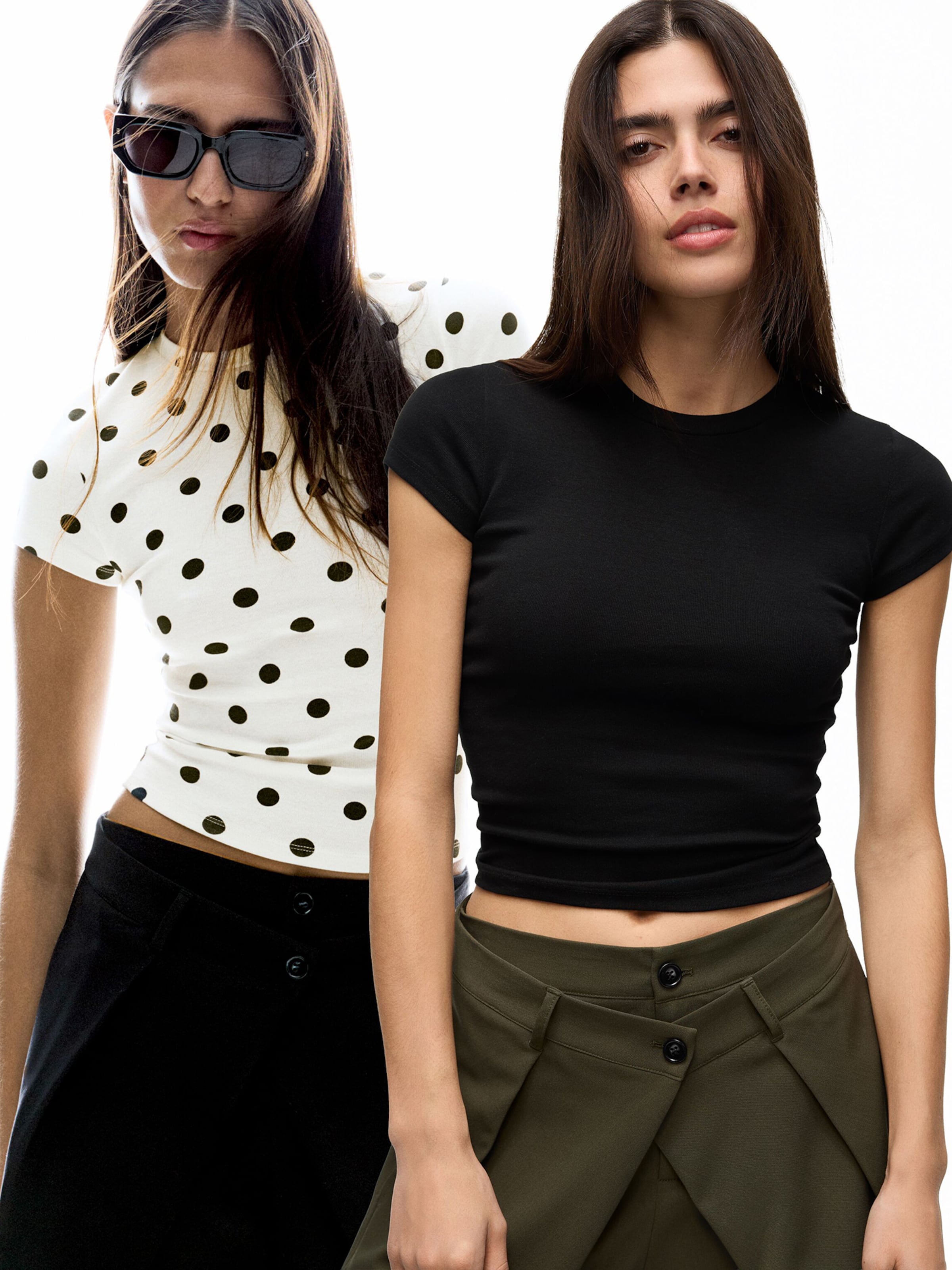 Bershka Koszulka w kolorze czarny: przód