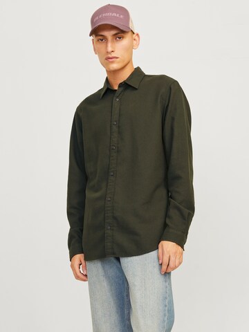 JACK & JONES Slim fit Button Up Shirt 'JJJOSHUA' in Green: front