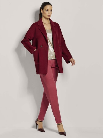 MADELEINE Tussenmantel in Rood