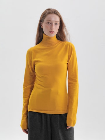 TorWeit Sweater 'Winter Layer Top' in Yellow