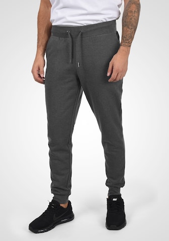 Tapered Pantaloni 'Gallo' di INDICODE JEANS in grigio: frontale