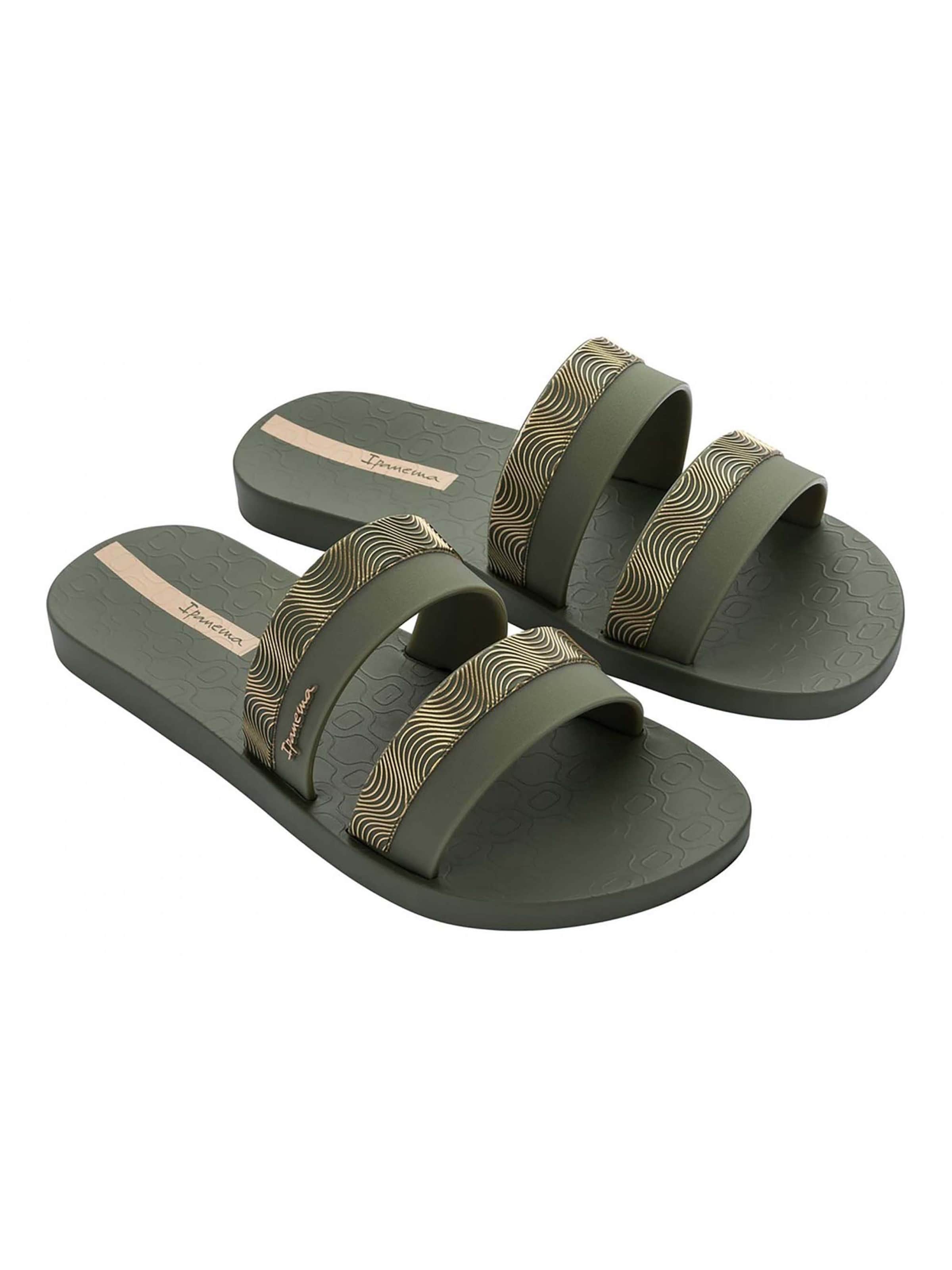 Ipanema Mules in Green