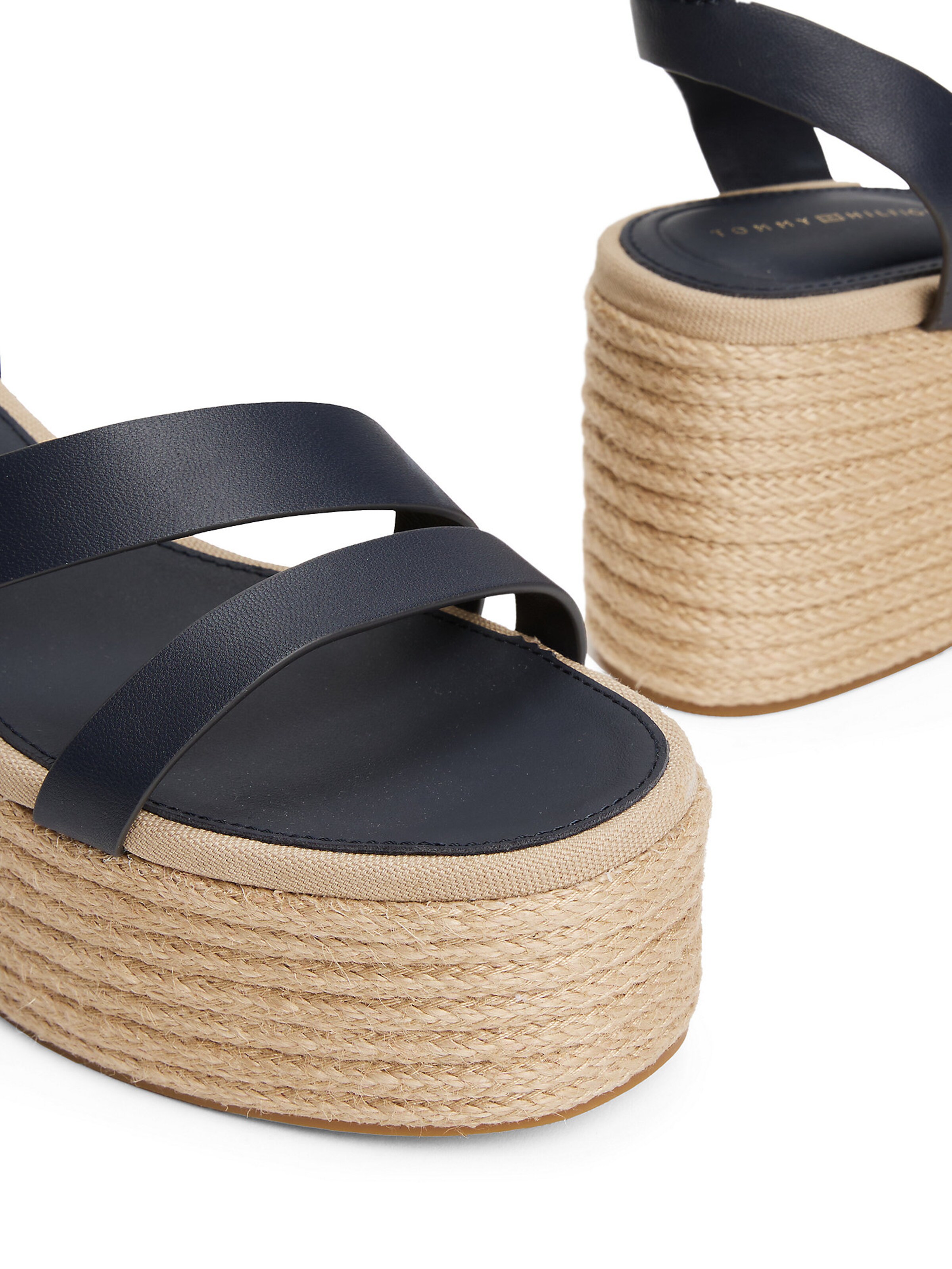 TOMMY HILFIGER Strap sandal in Blue