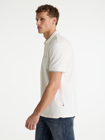 CHASIN' Shirt 'Jay' in White