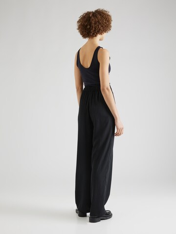 Wide Leg Pantalon 'PIRA' Y.A.S en noir