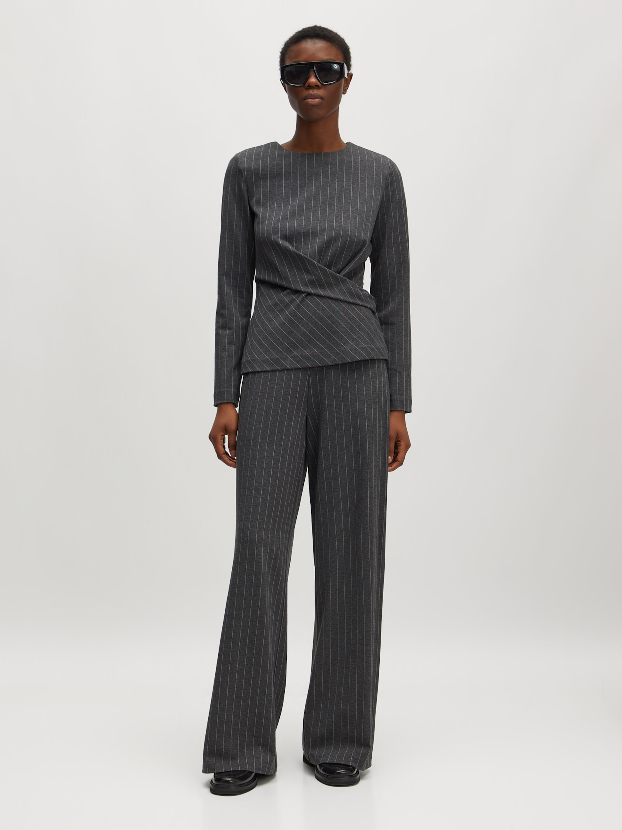 EDITED Produits Pantalon 'Kalinda' graphite