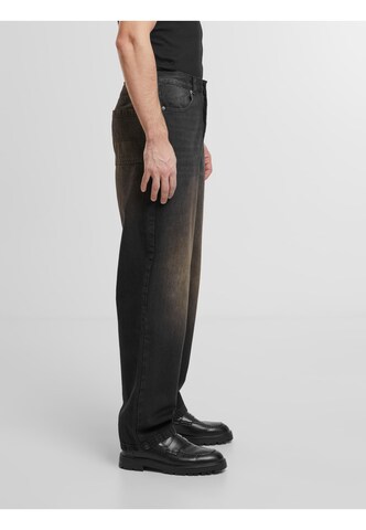 Urban Classics Loose fit Jeans ' 90‘s Jeans ' in Black