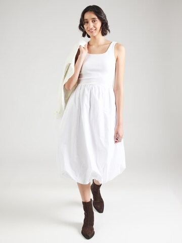 Abito di Rich & Royal in bianco: frontale
