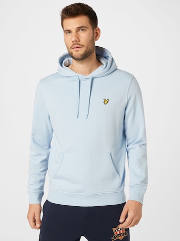 Bluză de molton de la Lyle & Scott pe albastru: față