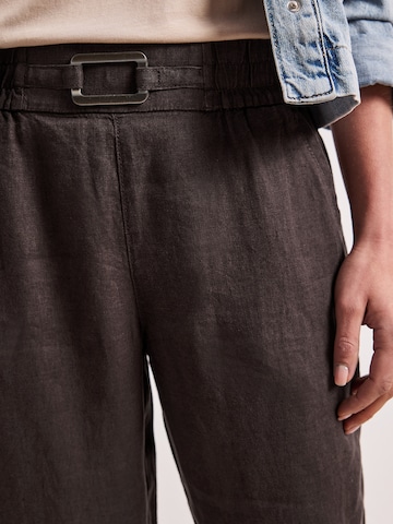 STREET ONE Обычный Штаны 'Bonny' в Коричневый