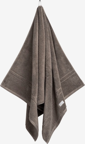 GANT Towel in Grey: front