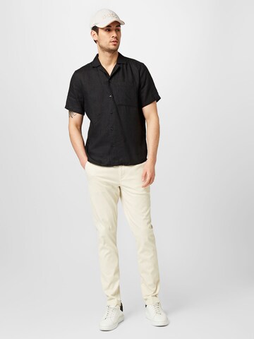 HUGO Comfort fit Button Up Shirt 'Ellino' in Black