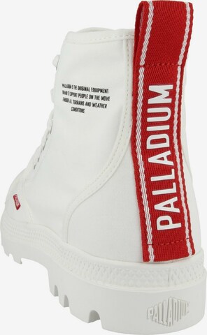 Palladium - Botas con cordones 'Pampa' en blanco