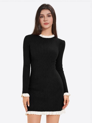Rochie de la Imily Bela pe negru: față