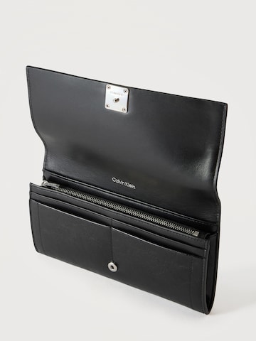 Portofel de la Calvin Klein pe negru