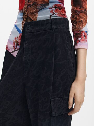 Desigual Loosefit Broek in Zwart