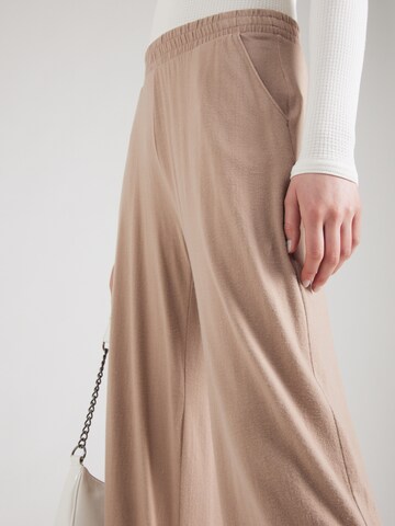 Abercrombie & Fitch Loosefit Hose in Grau