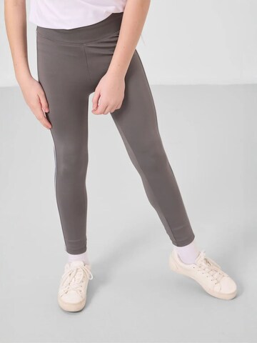 Survêtement 'Aktive Sets' Tommy Life en gris