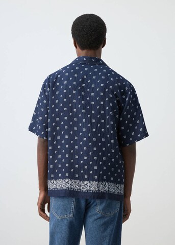 MANGO MAN Comfort fit Srajca 'Bandana' | modra barva