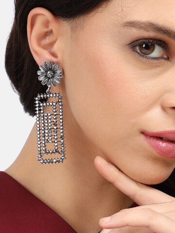 SOHI Earrings ' Lettice ' in Silver